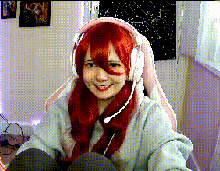 bitelip.gif